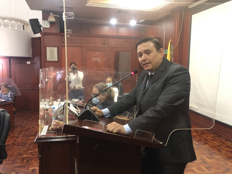 Aprobada renuncia DIPUTADO JUAN CARLOS GARCS ROJAS SE RETIRA DE ASAMBLEA DEL VALLE DEL CAUCA
