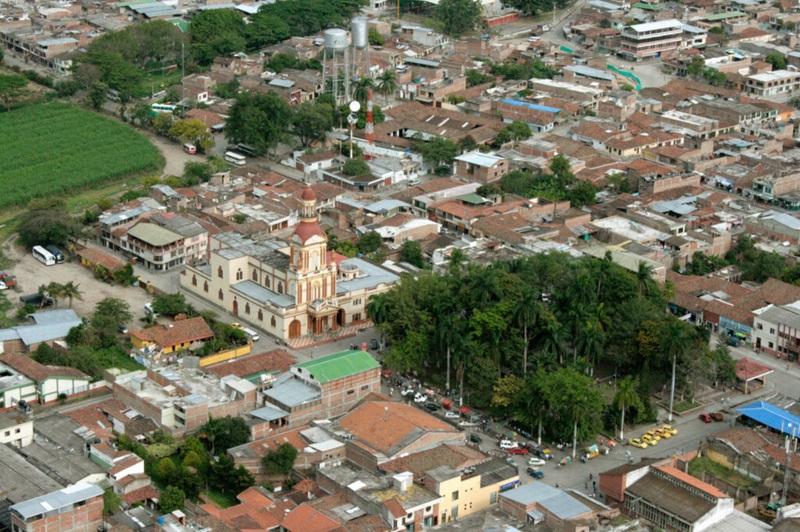 La Asamblea del Valle del Cauca, se suma a los 480 aos de Candelaria